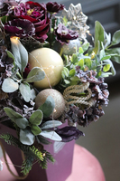 flowerbox świąteczny, Violet Glamour, wys.58cm 