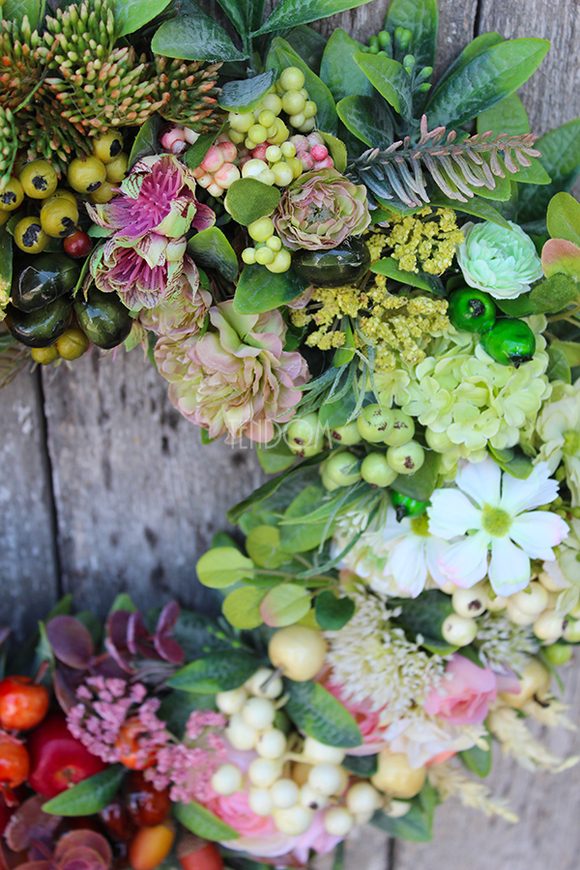 bardzo efektowny wianek Jesienna Tęcza, śr.40cm