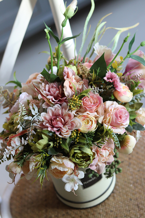 Granita, efektowny flowerbox w pastelowych barwach, wys.38cm