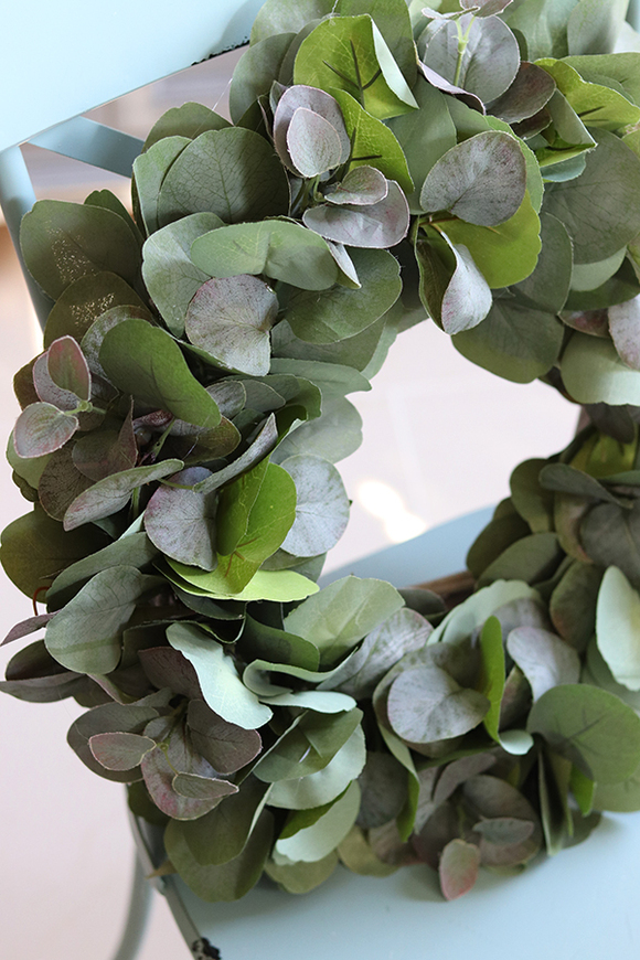 Eukaliptus New, stylowy zielony wianek na drzwi, śr.40cm