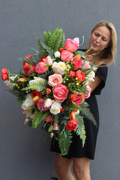 Jessica Leggend, elegancka kompozycja nagrobna, wym.40x70cm