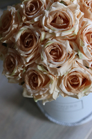 Cafe&Rosa, box / bukiet flowerbox / kompozycja, wys.34cm