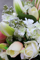 Tulipany & Bzy Exclusive kompozycja kwiatowa / bukiet wys.24cm,dł.kompozycji 50cm