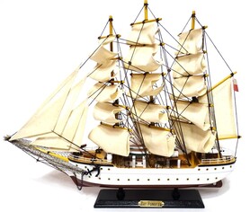 Dar Pomorza, elegancki model żaglowca, wym.42.5x53cmx11.5cm