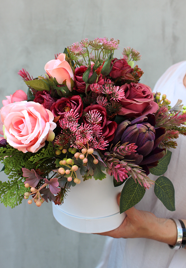 Branella flowerbox / kompozycja kwiatowa z orchideą, wys.36cm