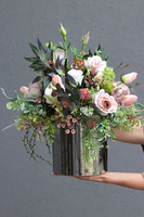 Figaro Silver, efektowna kompozycja kwiatowa w lustrzanym wazonie, wys.54cm