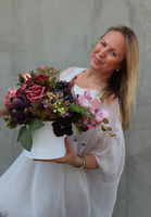 Branella flowerbox / kompozycja kwiatowa z orchideą, wys.36cm