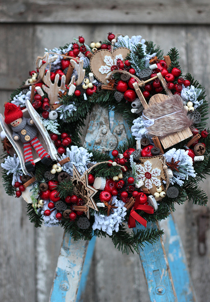 Kanada, elegancki wianek świąteczny, śr.46cm