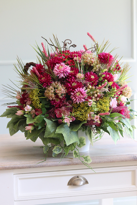 Astry Różowe, kompozycja kwiatowa w naczyniu, wym.47x50cm