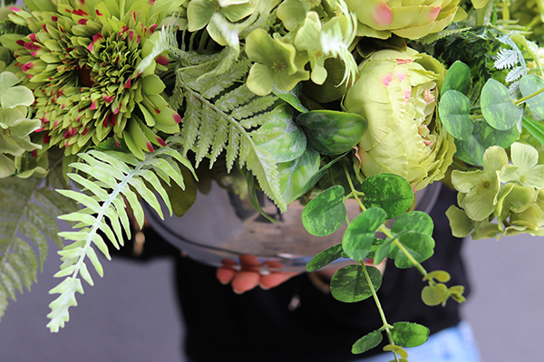 Janina Green Deco Silver, kompozycja z zielonych kwiatów, wym.60x60cm