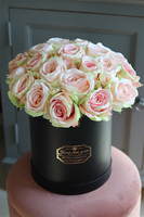 flowerbox z różami, Benita New, wys.38cm