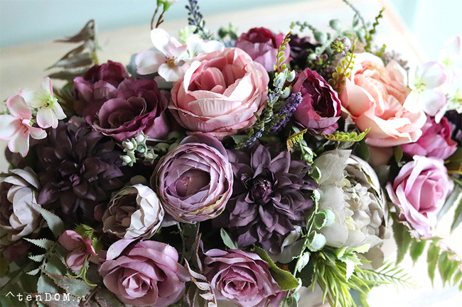 bardzo elegancka kompozycja kwiatowa, Fiolettina 2, wys.20x46x26cm