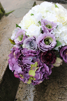 kompozycja Violet w kremowej donicy łódce 50x30, wys.30cm