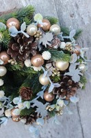 dekoracja świąteczna / wianek Perłowe Złoto, śr.27 cm