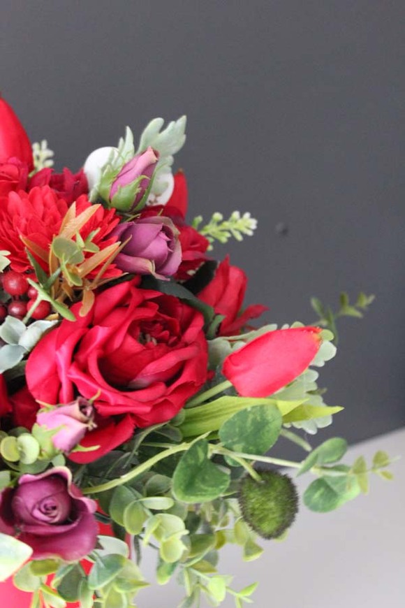 box Prezent od Serca, kompozycja kwiatowa, wys.36cm