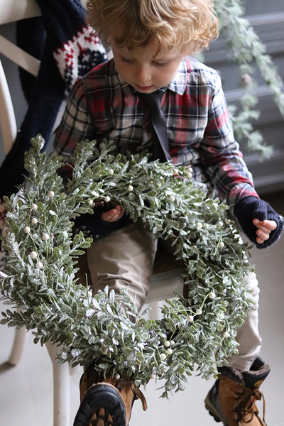 Grudniową Nocą, świąteczny wianek na drzwi / stroik na stół z jemiołą, śr.45cm