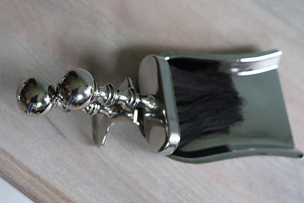 Glamour Shining, zestaw kominkowy, szufelka i miotełka, wym.32x9x13cm