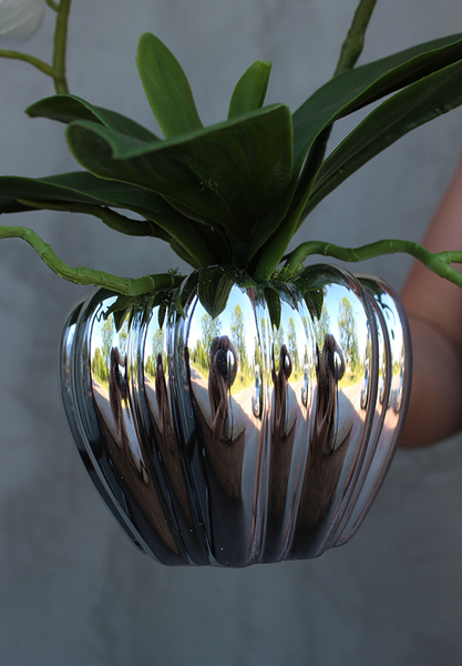 niewielkich rozmiarów sztuczny storczyk Srebrna Dolina, wys.44cm