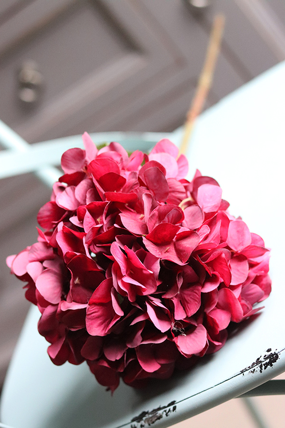 Argentyna Karmin, gałązka sztucznej hortensji z listkami, 1szt., dł.60cm