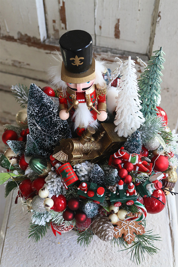 flowerbox świąteczny, Dziadek do Orzechów, wym. 42x34cm