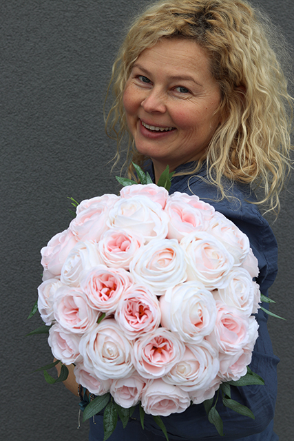 Burberry, flowerbox w pudełku w kratkę, wys.33cm