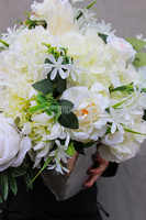 kompozycja kwiatowa dekoracja nagrobna White, dł.90cm, wys.50cm  