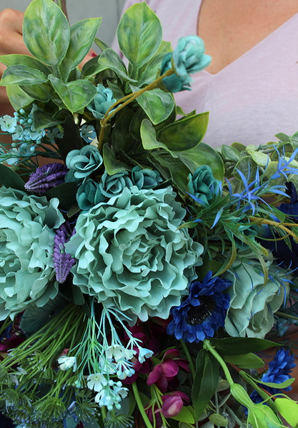 Blue Dream, stylowy bukiet w niebieskiej kolorystyce, dł.50cm