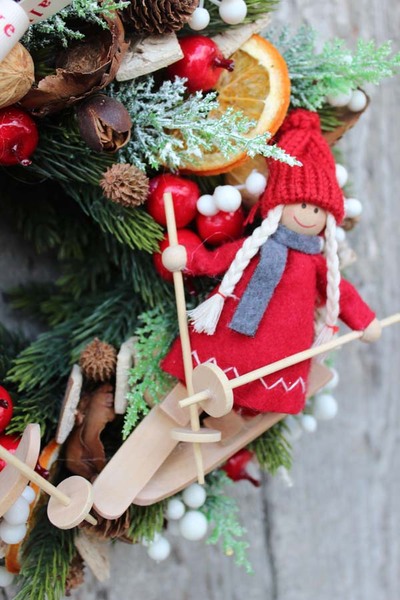 Narciarze świąteczny wianek / stroik śr.26cm