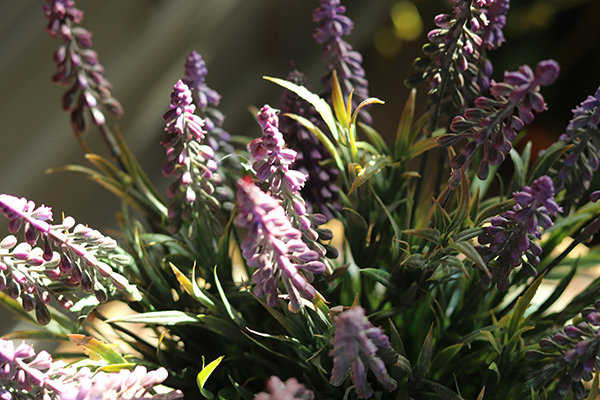 Koszyczek Wrzośców, dekoracja ze sztucznych roślin, wys.30cm