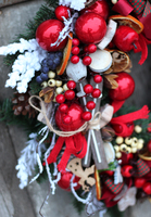 Lessi, bożonarodzeniowy wianek na drzwi, śr. 40cm