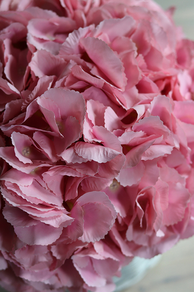 kosz różowych hortensji, Ferana, wys.35cm