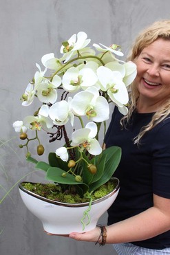 Muza, jasnozielony storczyk w ceramicznej donicy, wys.58cm