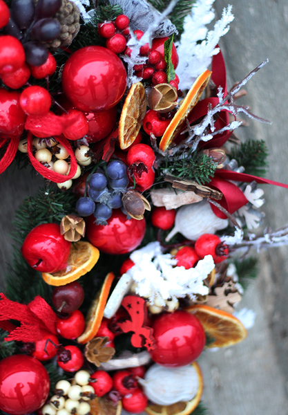 Lessi, bożonarodzeniowy wianek na drzwi, śr. 40cm
