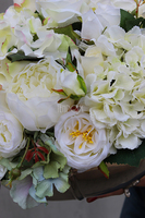 Elegance kompozycja kwiatowa w cynowanym ekskluzywnym naczyniu wys. 30cm, śr. 50cm