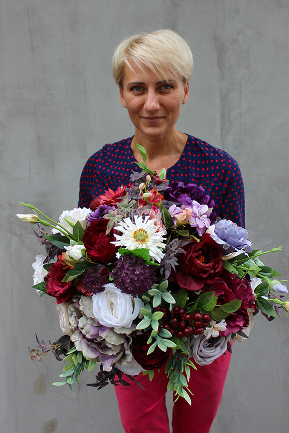 kompozycja kwiatowa / bukiet England nr1, wys.50cm,śr.36cm