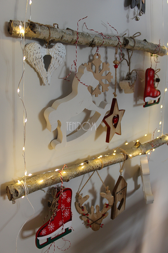 dekoracja ścienna / zawieszka Choinka, Urokliwe Święta, wym.110x54cm 