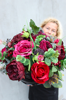 Janina Bordo kompozycja kwiatowa nagrobna wys.35cm, śr.48cm 