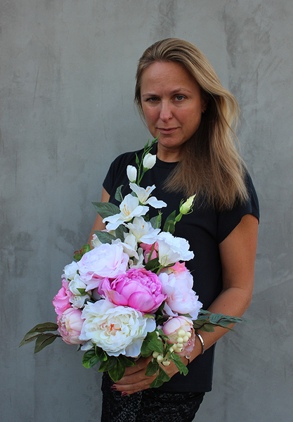 dekoracja kwiatowa, wiązanka nagrobna Lady, dł.55cm