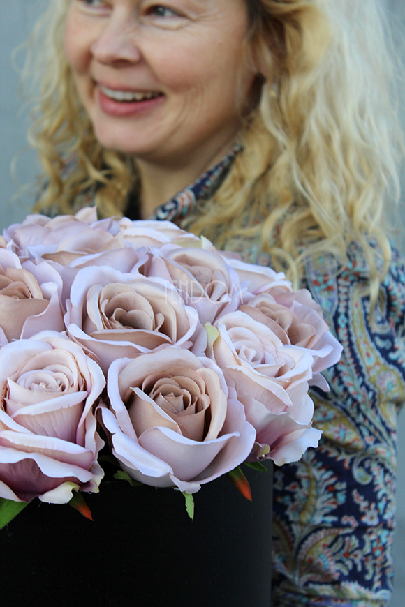 kompozycja kwiatowa / bukiet Flowerbox Sand czarny XL 2, wys.36cm