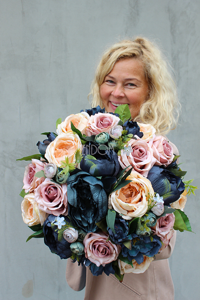 Flamenco kompozycja kwiatowa / bukiet / Flowerbox, wys.36cm