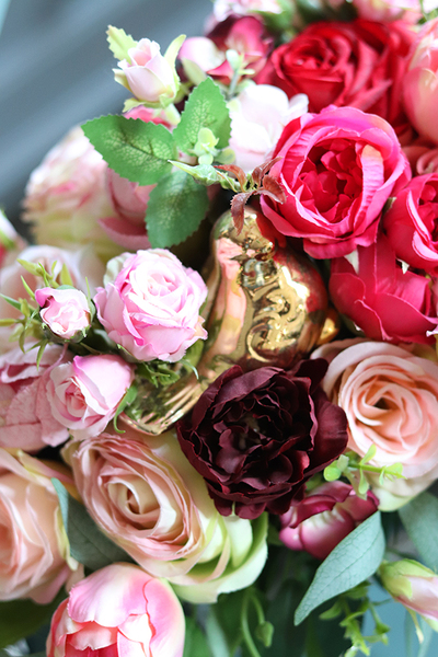 kompozycja kwiatowa / bukiet w drewnianej skrzynce, Mollano, wys.25cm