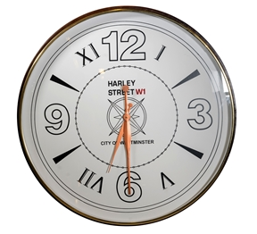 oryginalny zegar wiszący Harley Street, wym.79x79x10cm