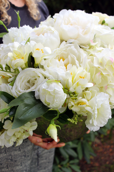 elegancka kompozycja kwiatowa / bukiet Brandano wys.40cm, dł.80cm