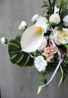 Maria kompozycja kwiatowa dekoracja nagrobna, wys.80cm 