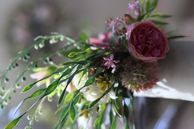 bukiecik Manfredo do dekoracji krzesła / mini dekoracja, dł.16cm