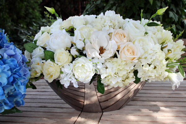 elegancka kompozycja kwiatowa / bukiet Brandano wys.40cm, dł.80cm