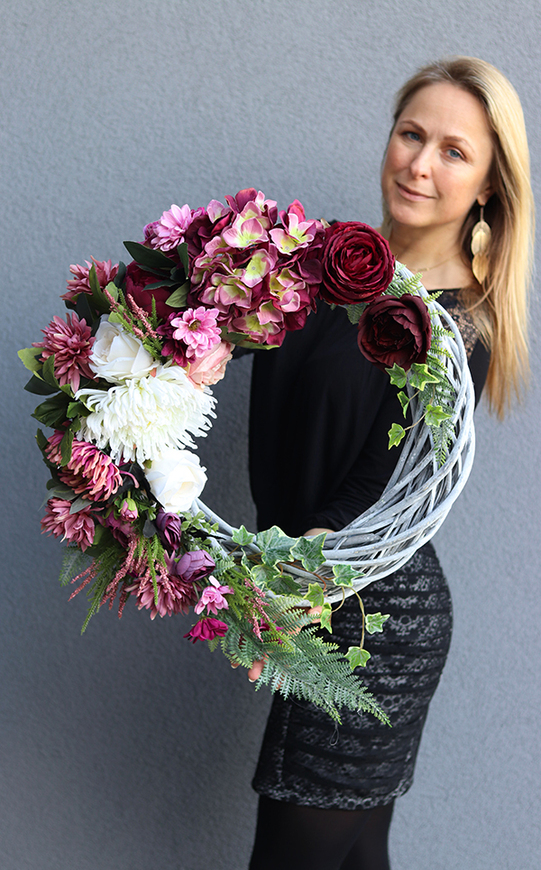 duży asymetryczny wianek, Ulena, śr.48cm 