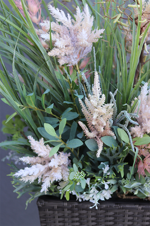 efektowna kompozycja ze sztucznych traw, Albertina Rattan Grande, wys.150cm