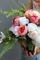 Alina, bukiet nagrobny we wkładzie, wys.42cm