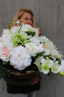 kompozycja kwiatowa dekoracja nagrobna White, dł.90cm, wys.50cm  